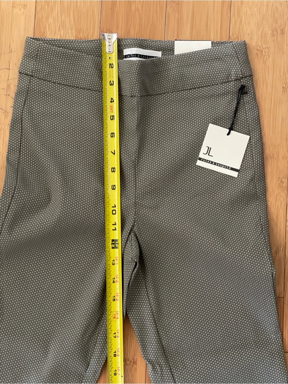Jules & Leopold Gray Dot Ankle Crop Pants - Picture 6 of 8